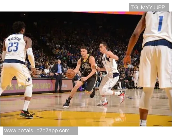 勇士与小牛激战三月二十二日谁将赢得关键对决的胜利